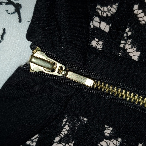 CHICOS ZENERGY COLLECTION Knit Black Lace Black/Cream Stripe JACKET Sz 3 XL 16 - Picture 4 of 13